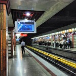 Реклама на плазменных панелях в метро